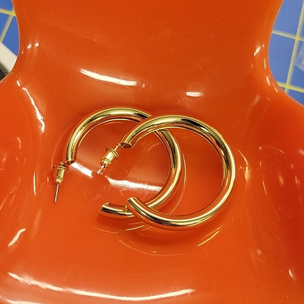 Gold Tone Hoops 1.5" Earrings